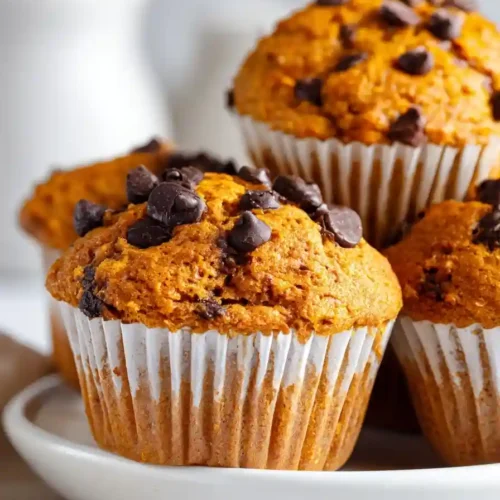 pumpkin chocolate chip muffins