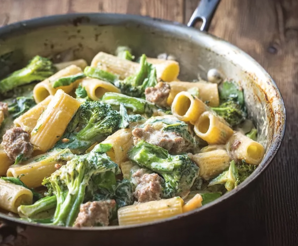 Rigatoni with Broccoli and Sausage