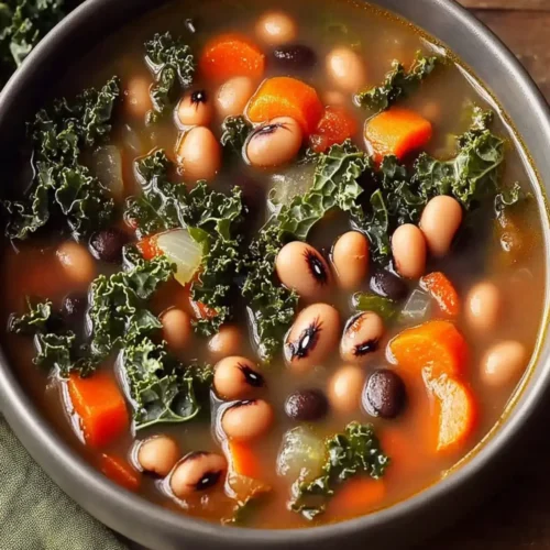 Black Eyed Peas and Kale Soup