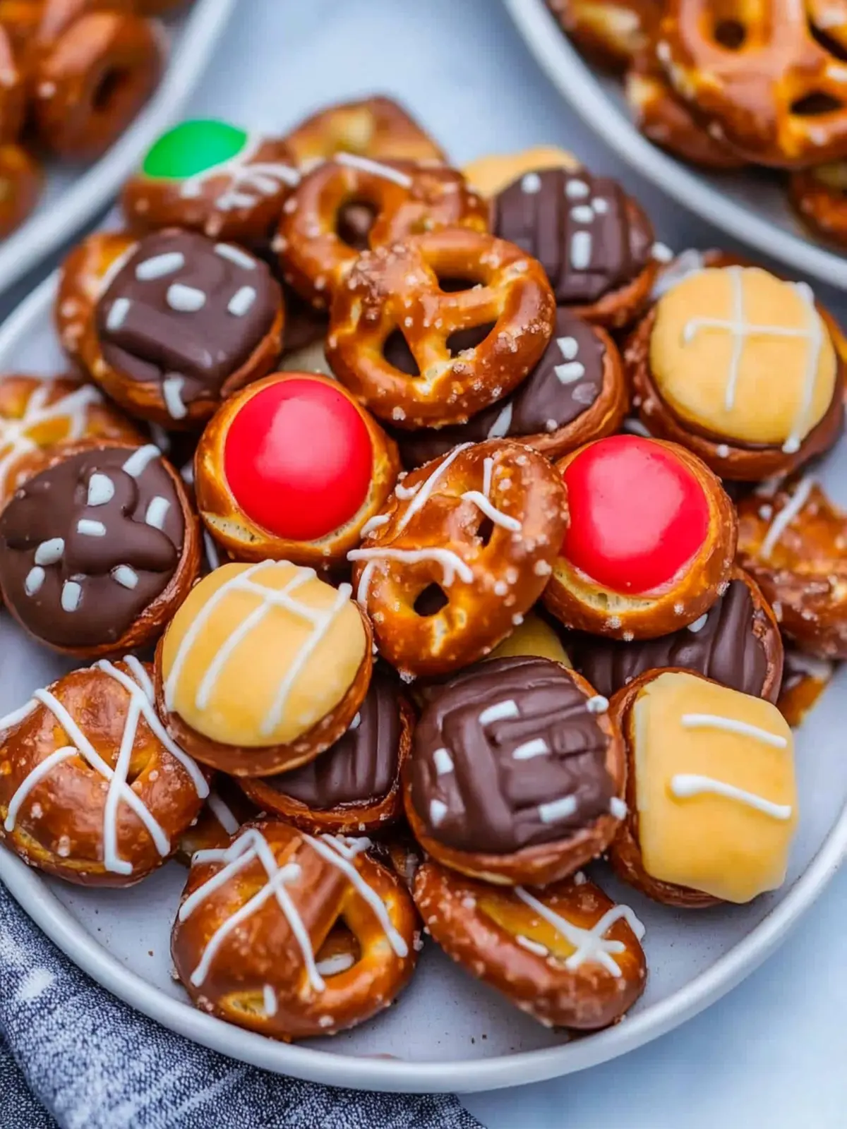 rolo pretzel bites
